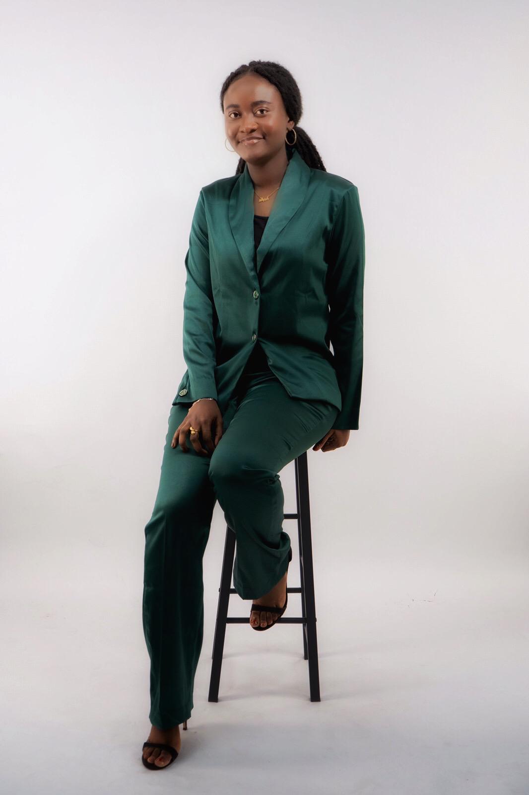 Émeraude Power Suit